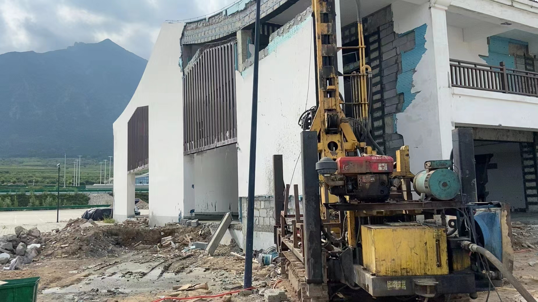 朝天自建房地基下沉如何加固处理